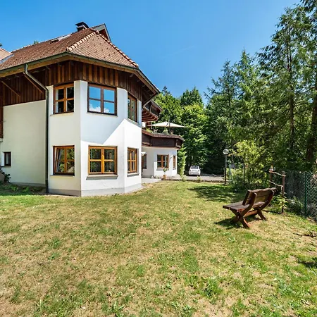 アパート Auszeit Im Schwarzwald